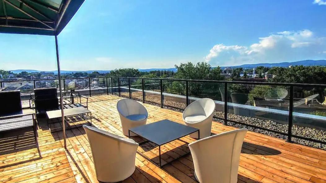 Le Kameleon 318 : Interieur Parking, Rooftop Terrace, Gym مدينة كويبيك المظهر الخارجي الصورة
