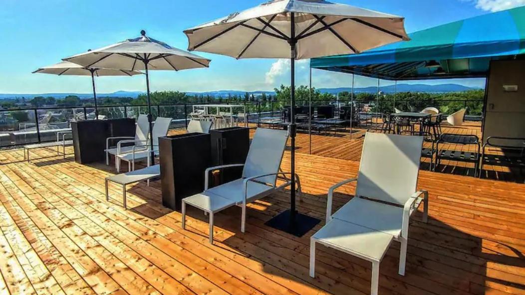 Le Kameleon 318 : Interieur Parking, Rooftop Terrace, Gym مدينة كويبيك المظهر الخارجي الصورة